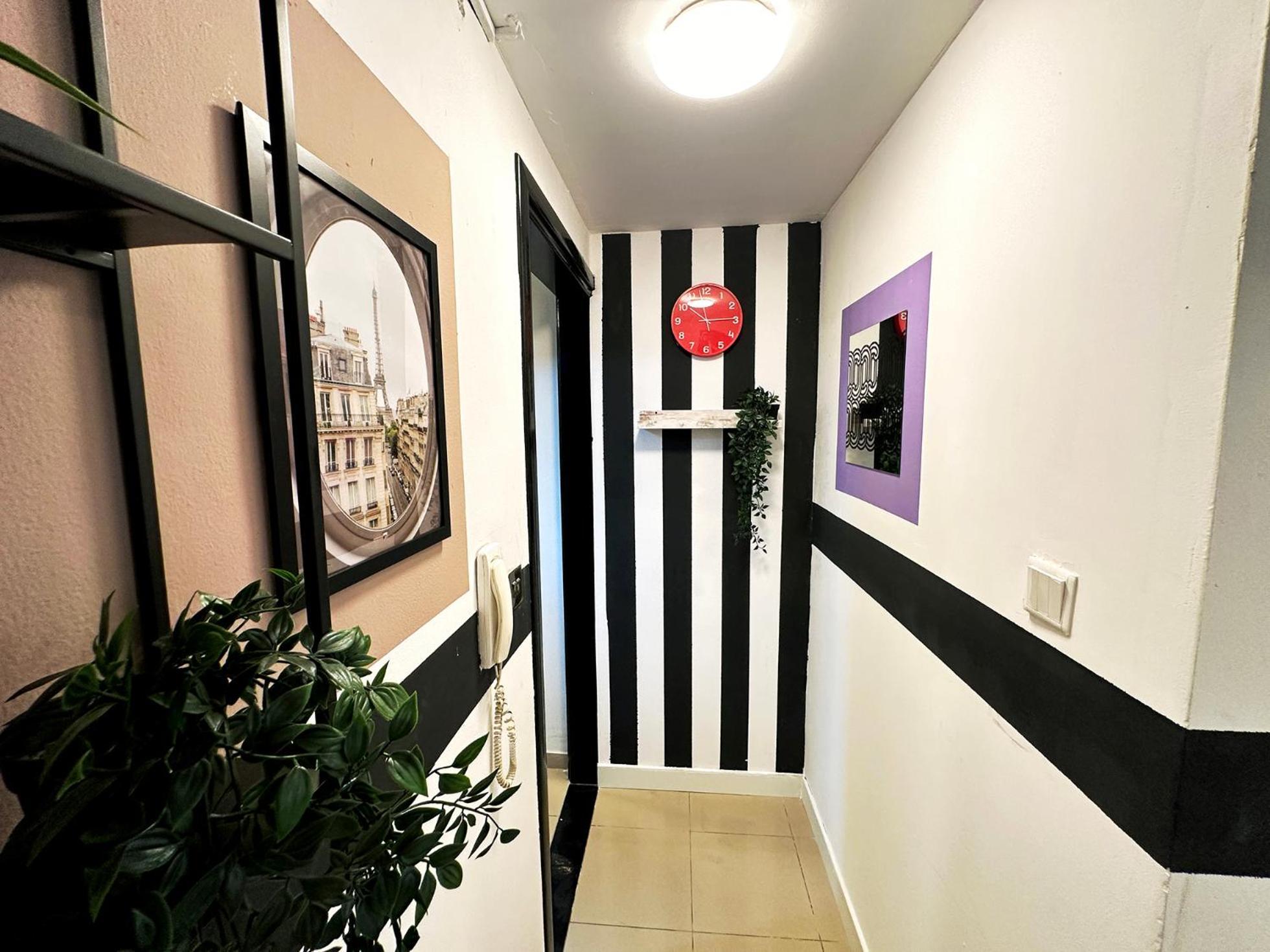 Partition Room In Al Seef Near Burjuman Metro Dubai Eksteriør bilde